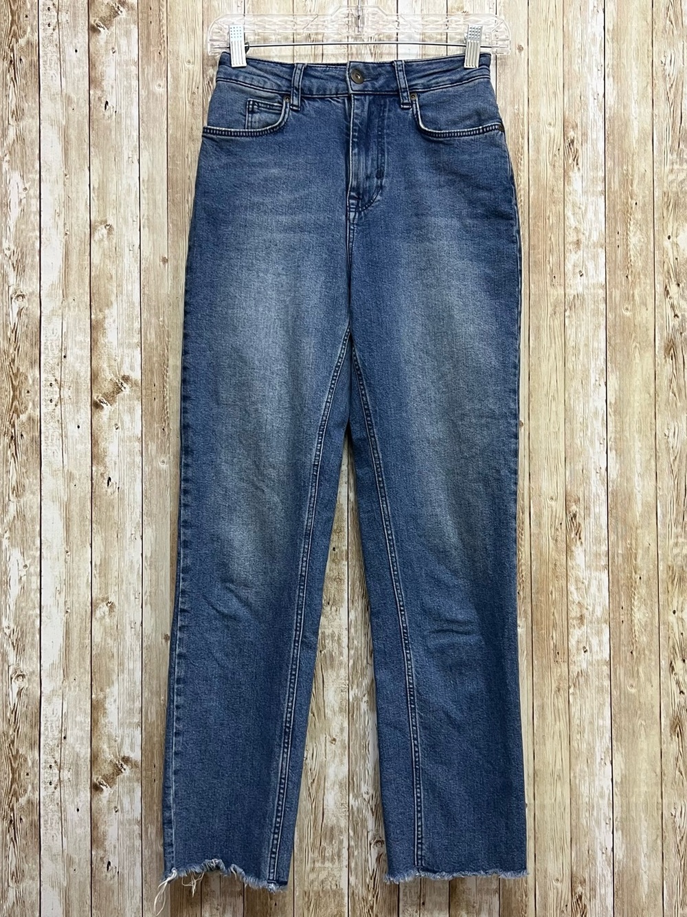 Ted Baker Women's Straight Leg Jeans in Medium Blue Wash Size 25